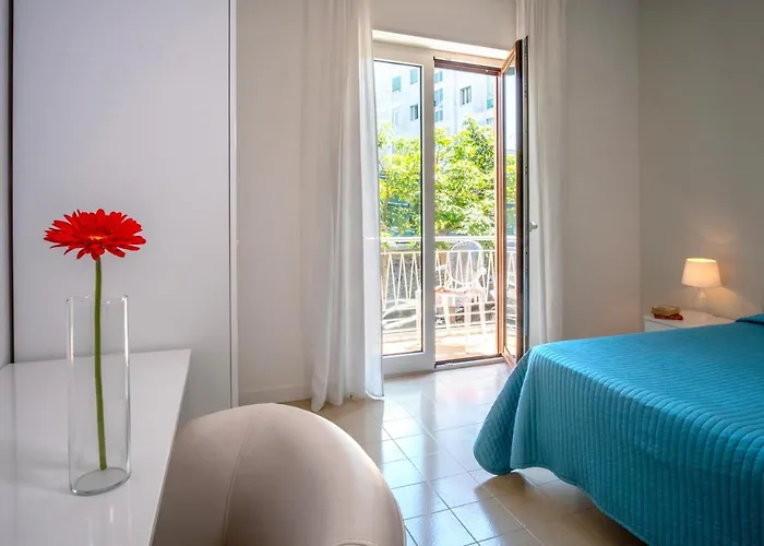 Bright House Апартаменты *