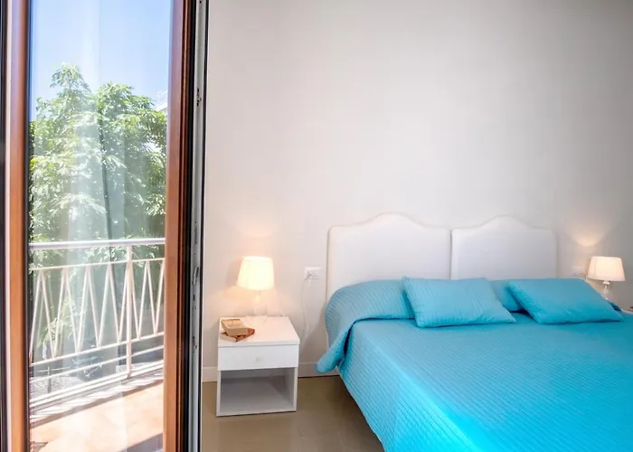 Bright House شقة *